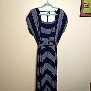 Luxology Navy White Striped Dress Large Smocked Back
